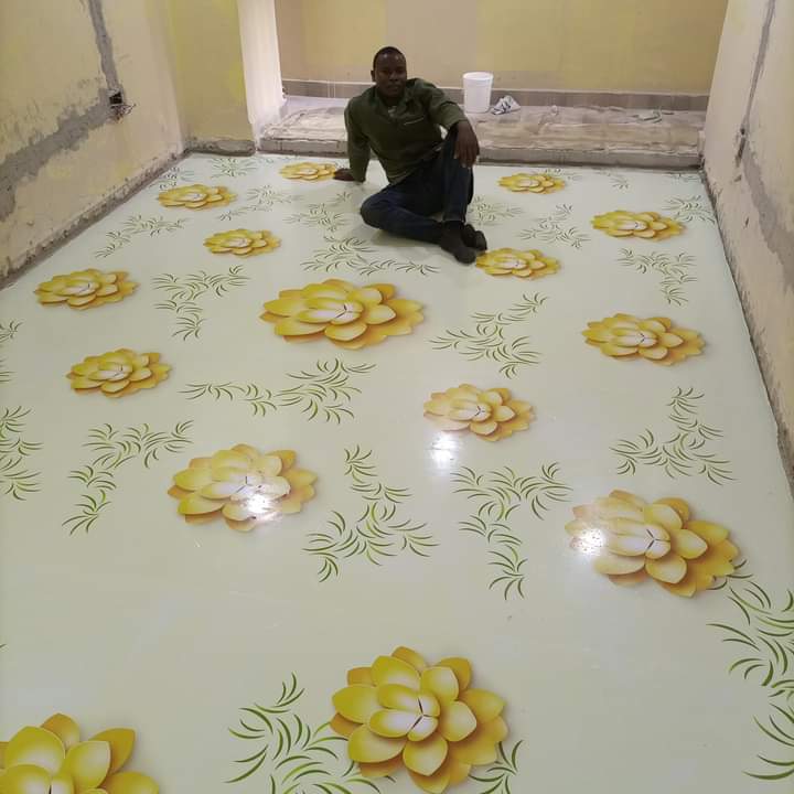 Pale floor with yellow floral motifs in a room